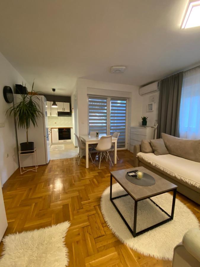 Apartman Miriam 扎达尔 外观 照片