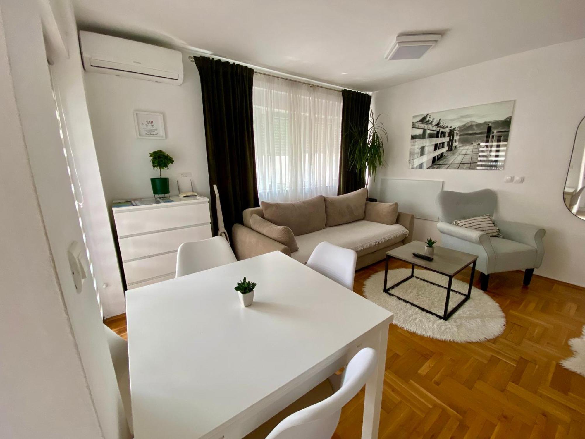 Apartman Miriam 扎达尔 外观 照片